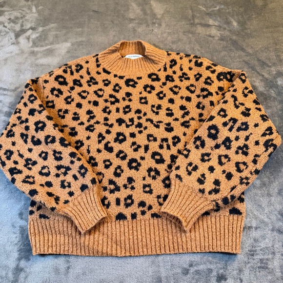 Old Navy Leopard Print Mock Neck Sweater Long Sleeve Casual Cozy Womens Small - Picture 1 of 9